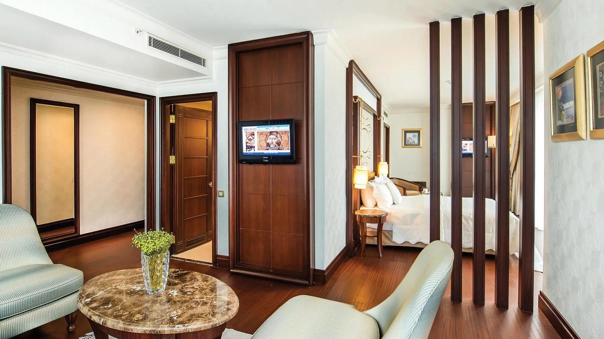 Elite World Istanbul Taksim Hotel